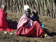 Die Mädels der Massai